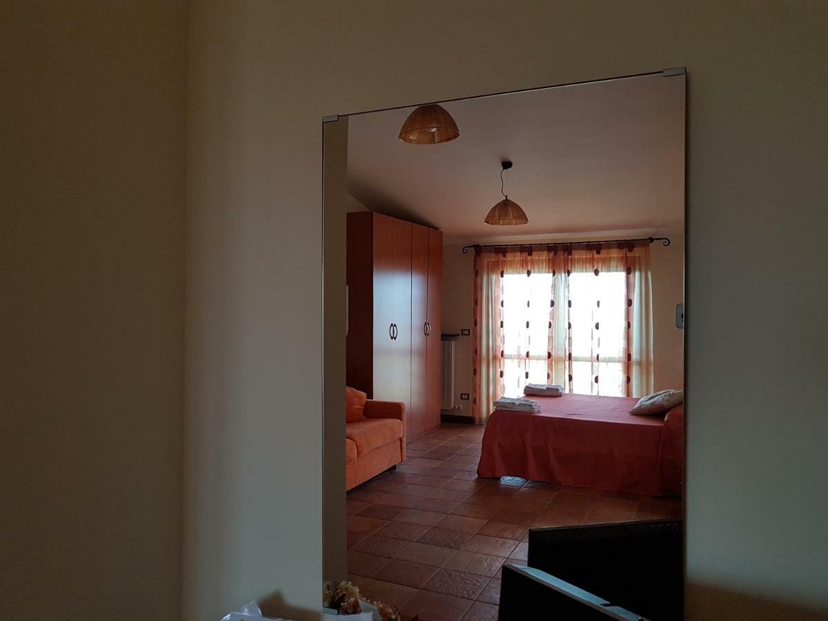 B&B Villa Sole Controguerra Eksteriør bilde